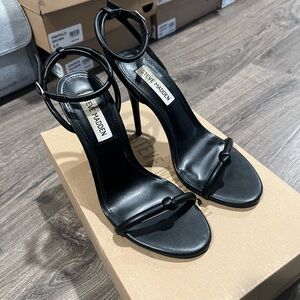 Steve Madden “Brooke” Heel